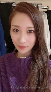 HUNTB-687 平日昼間の映画館で美女と2人きり！しかもお姉さんは痴女だった！上映中、ボクに近寄ってきて服の